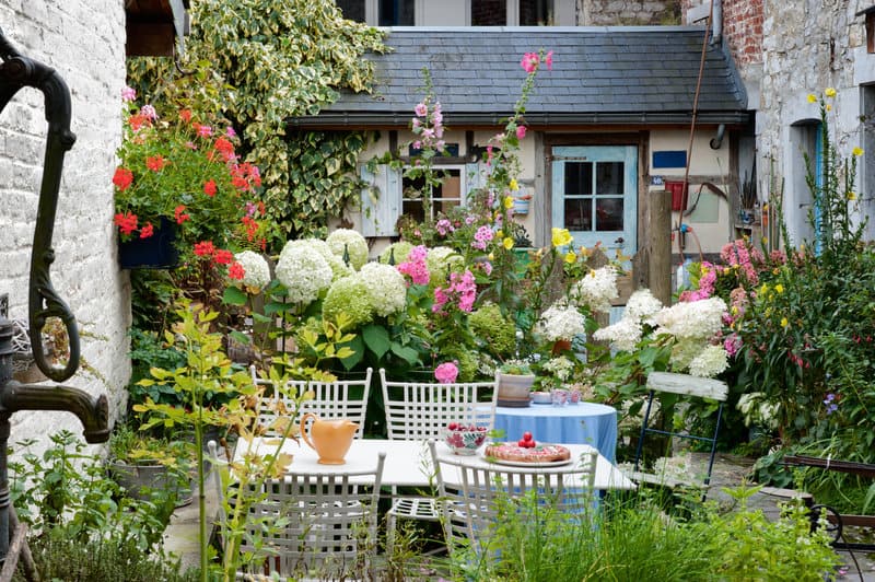 How To Pick The Perfect Placement For Your Patio